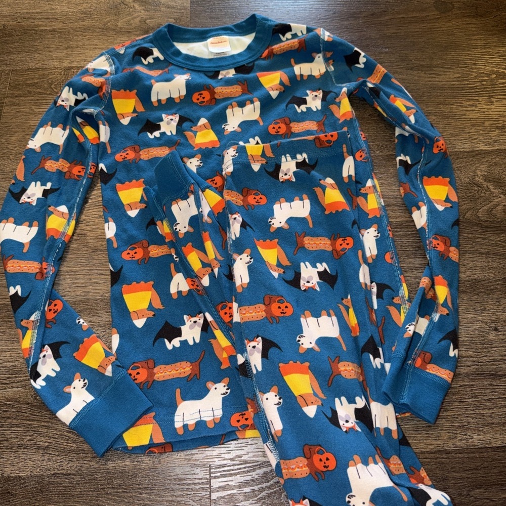 Hanna Andersson PJ Set Kids Size 14. Dogs as Halloween Candy.  Blue. Unisex